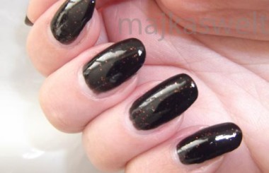 Essence Ballerina Backstage LE 05 Grand Plie´in Black
