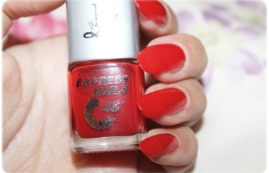 Red Nails Rival de Loop 301 Express Nails